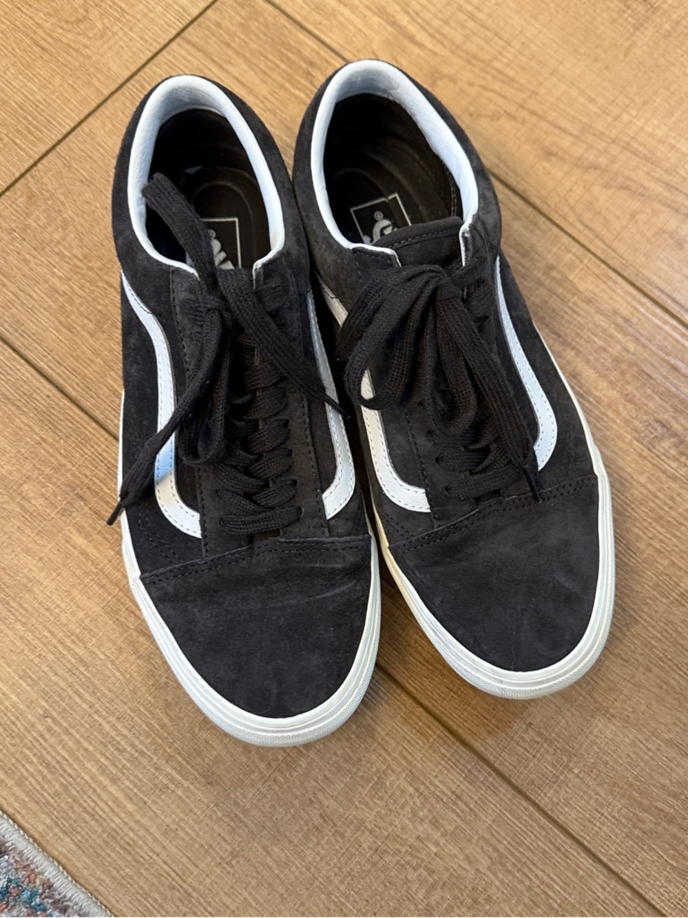 Vans Classic Old Skool Dark Grey Suede Sneakers. Size 10